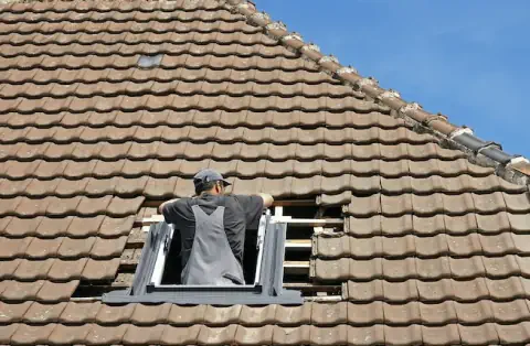Pose de velux - Charny Orée de Puisaye